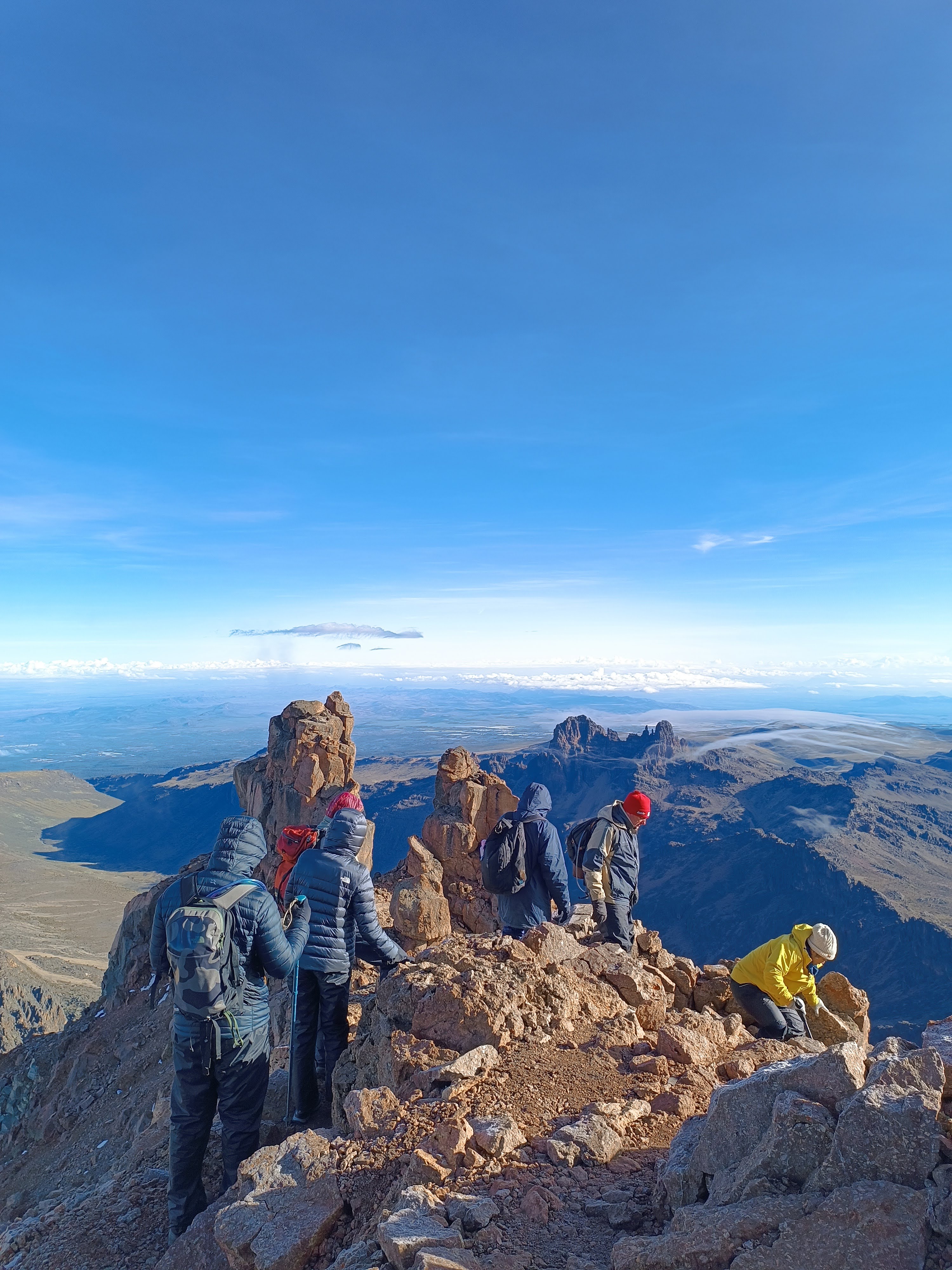 MT. KENYA DAY DASH – NARUMORO ROUTE TO LENANA PEAK(4,985M ASL)